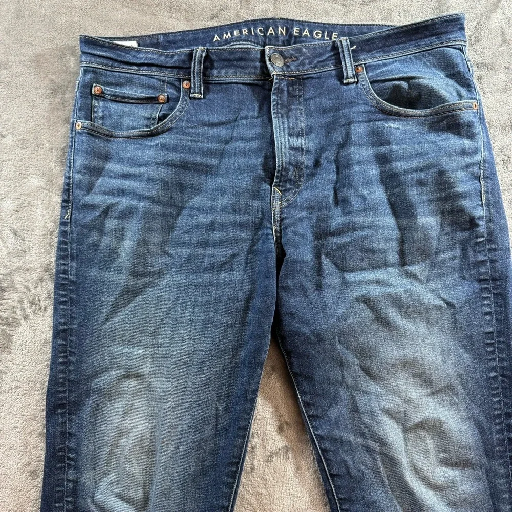 American Eagle AirFlex + Jeans Mens Size 36x30 Blue Slim Straight Stretch Faded‎
